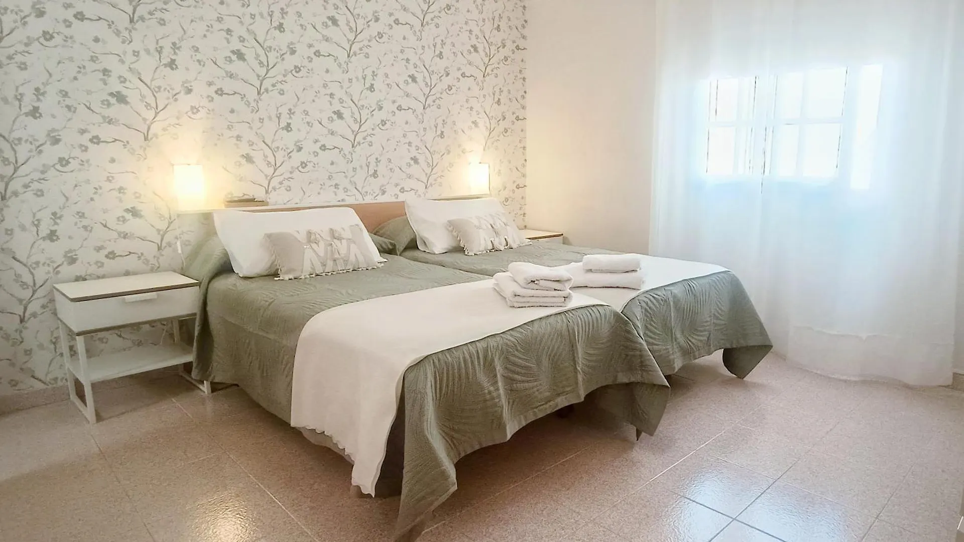Center Santa Cruz, Alojamiento Centrico Con Gran Terraza, Cocina , Salon Y Banos, Todo Privado 0*, サンタクルスデテネリフェ