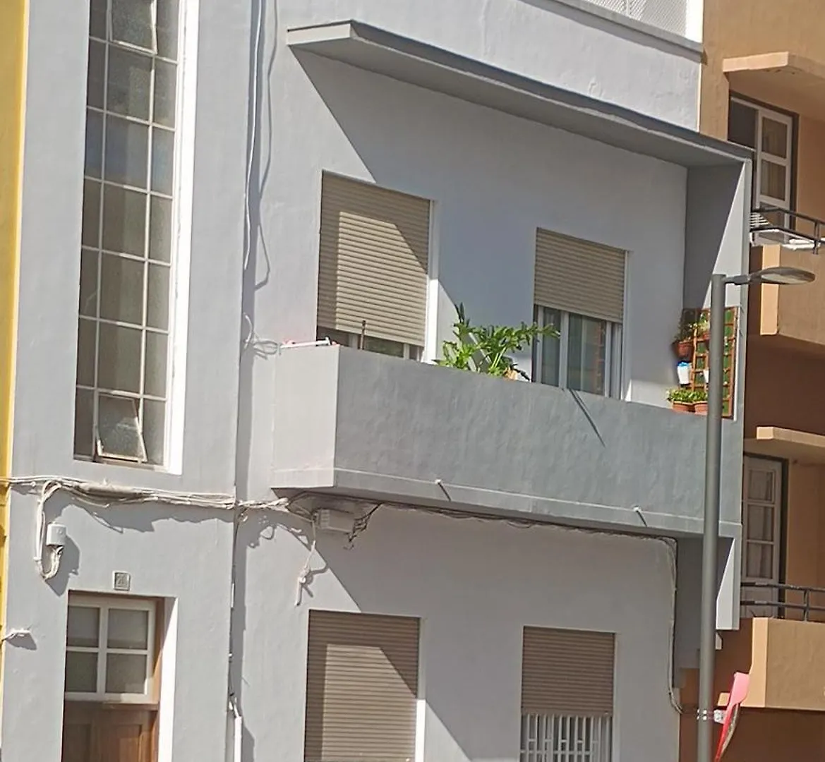 Center Santa Cruz, Alojamiento Centrico Con Gran Terraza, Cocina , Salon Y Banos, Todo Privado アパート サンタクルスデテネリフェ